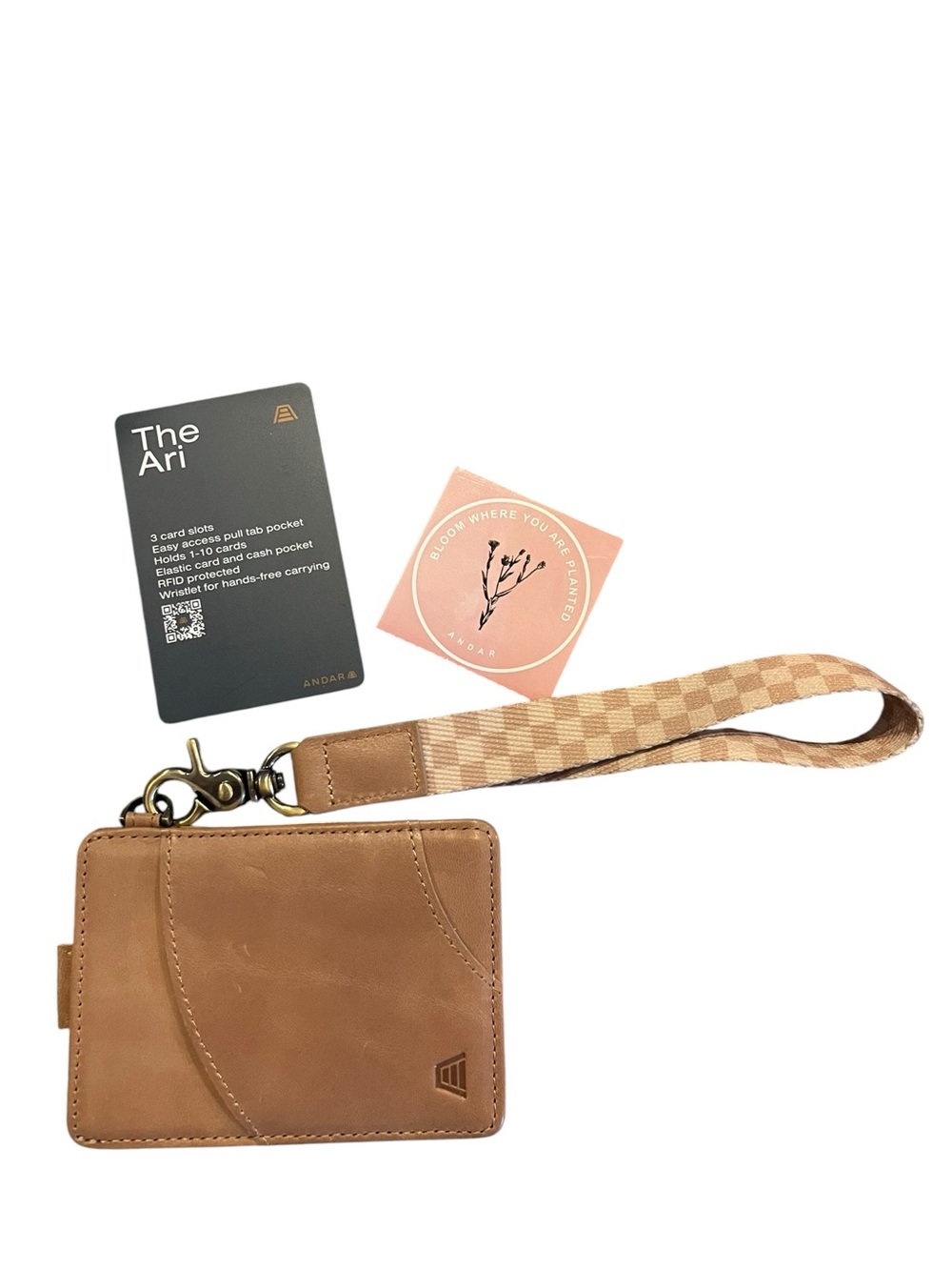 Andar The Ari Tan Leather Cardholder Wristlet with Checkered Strap